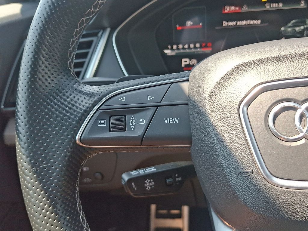 Thumbnail: 2021 Audi SQ5 - 20