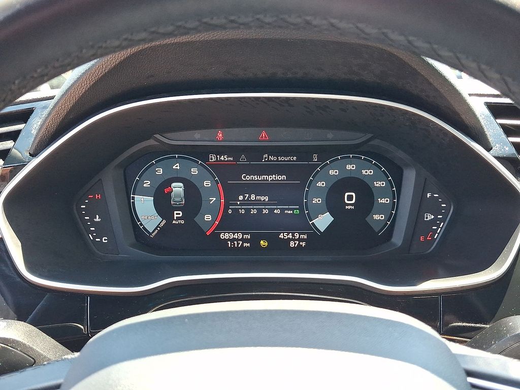 Thumbnail: 2022 Audi Q3 - 13