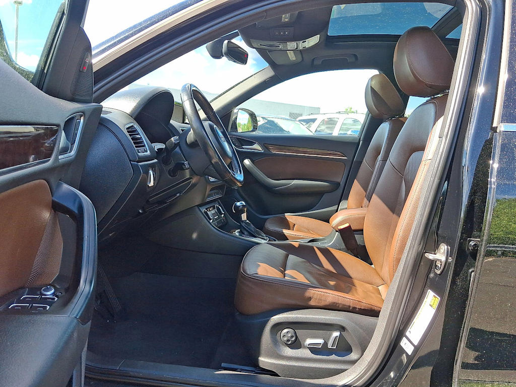 2016 Audi Q3 Premium Plus 9