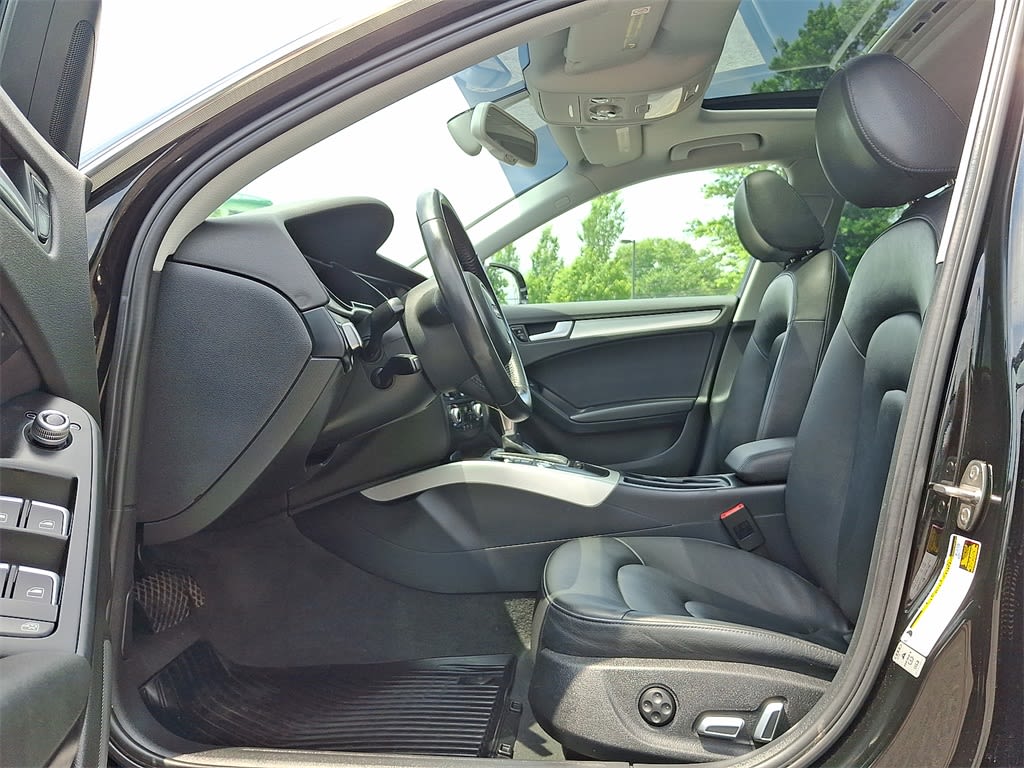 Thumbnail: 2015 Audi A4 - 8