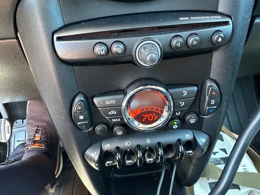 Thumbnail: 2012 MINI Cooper - 19