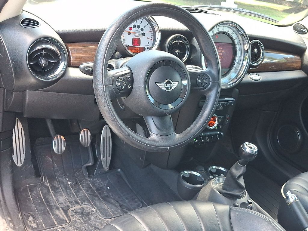 Thumbnail: 2012 MINI Cooper - 8