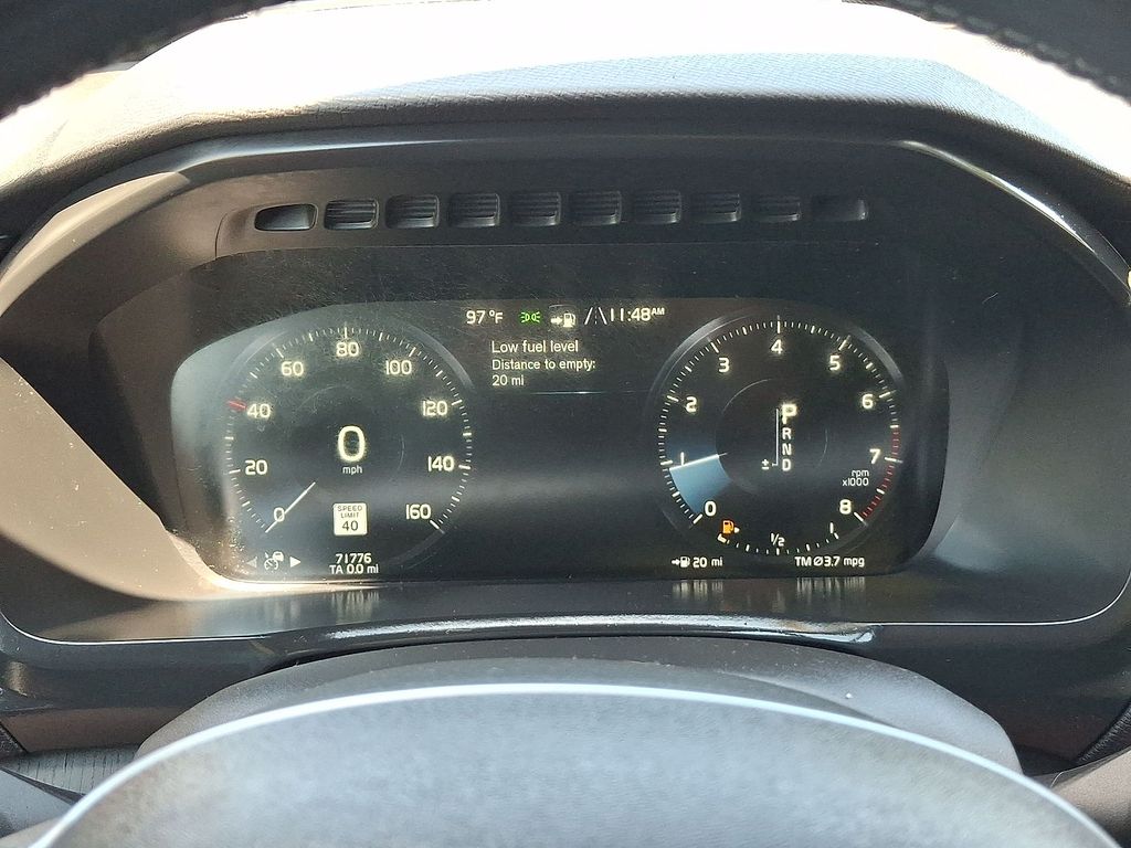 Thumbnail: 2020 Volvo XC90 - 13