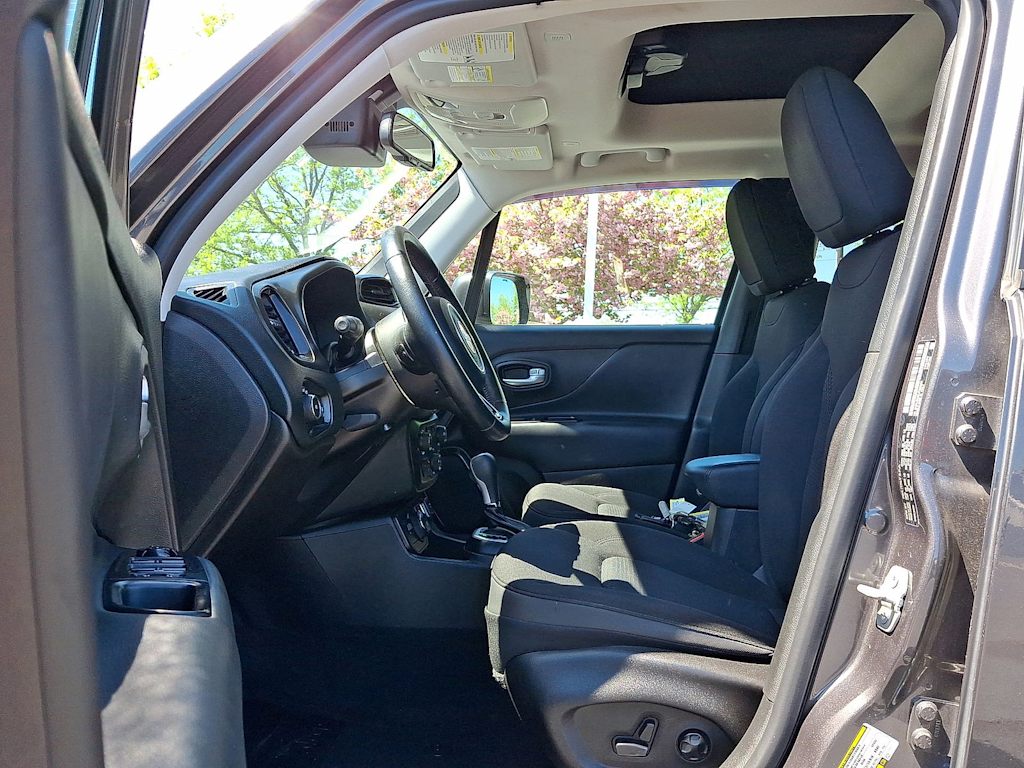 2018 Jeep Renegade Latitude 9