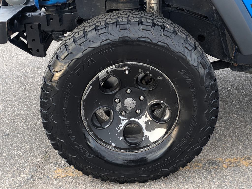Thumbnail: 2016 Jeep Wrangler - 6