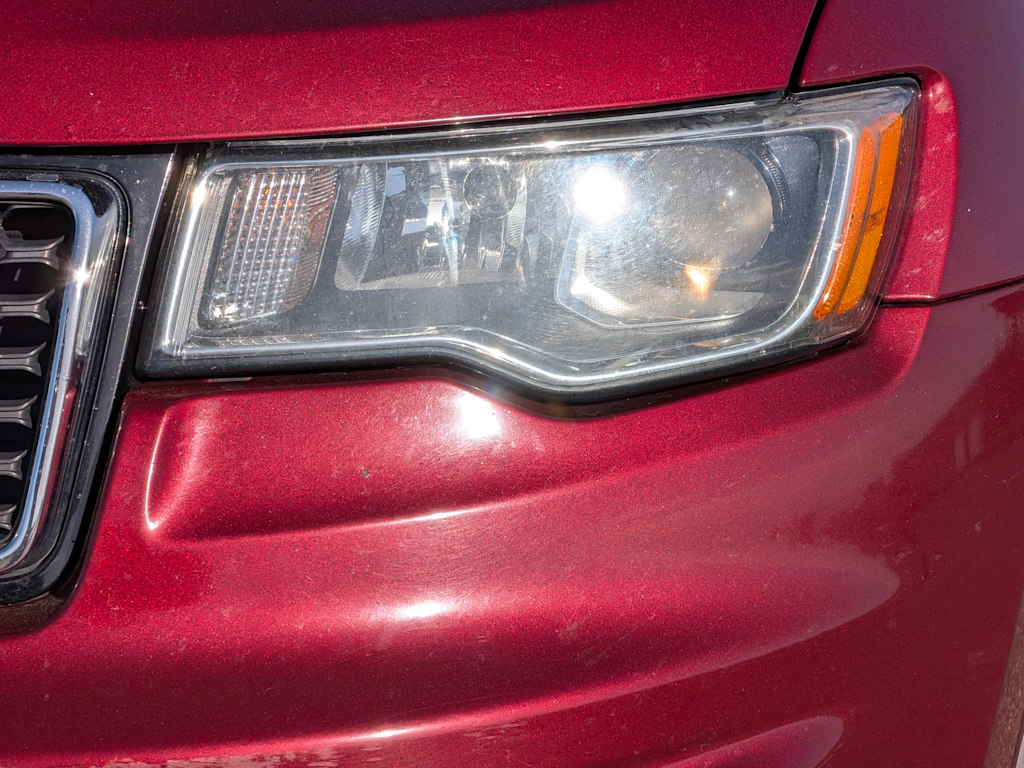 Thumbnail: 2017 Jeep Grand Cherokee - 23