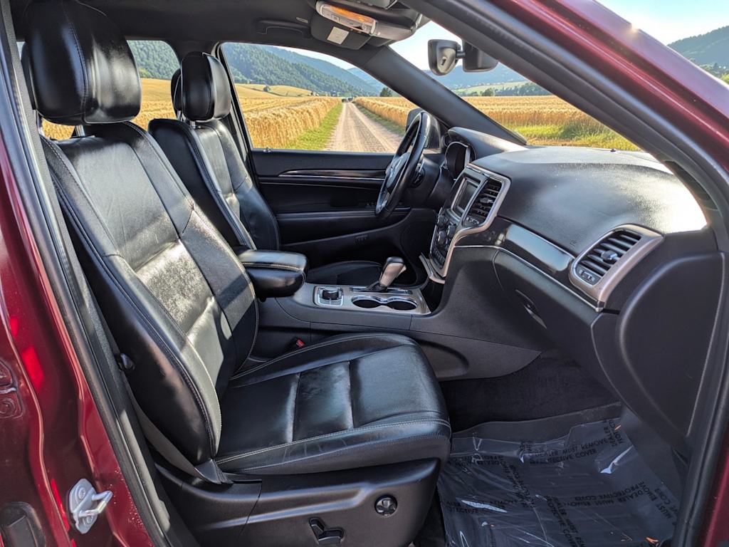 Thumbnail: 2017 Jeep Grand Cherokee - 11