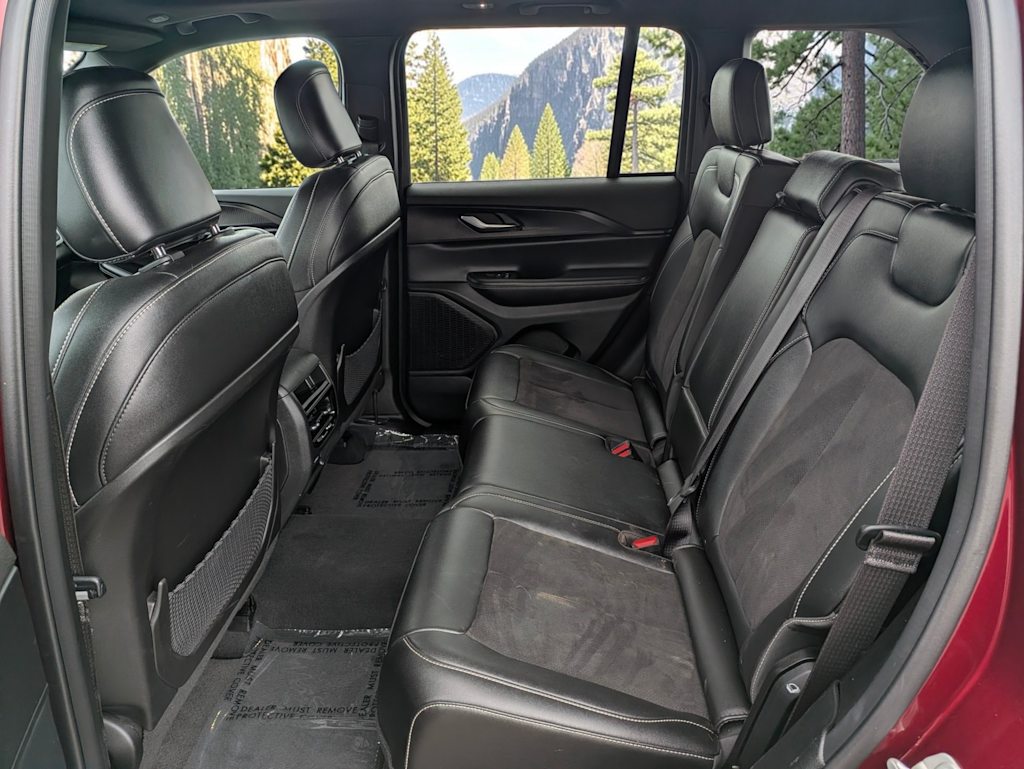 Thumbnail: 2023 Jeep Grand Cherokee - 13