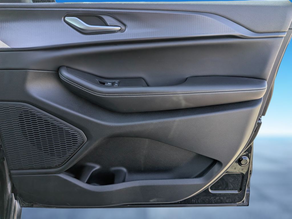 Thumbnail: 2024 Jeep Grand Cherokee L - 32