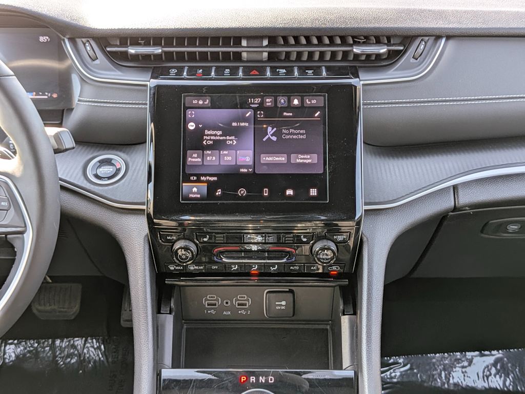 Thumbnail: 2024 Jeep Grand Cherokee L - 16