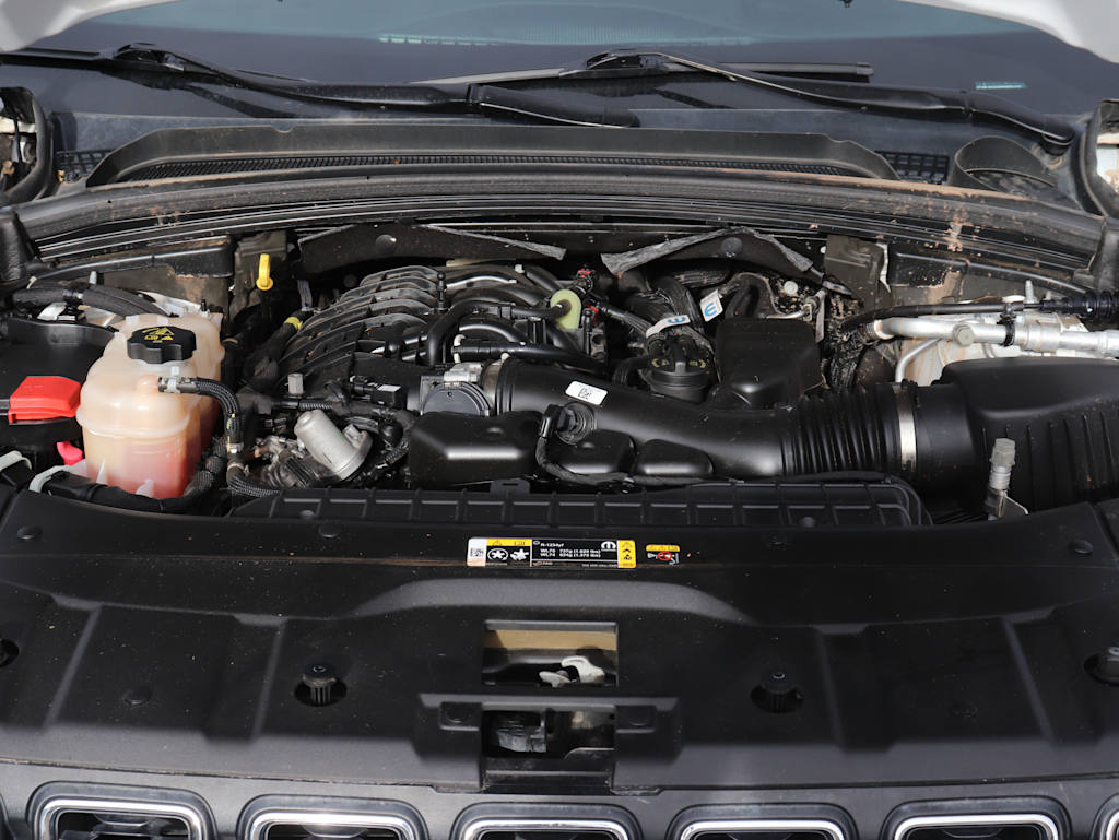 Thumbnail: 2023 Jeep Grand Cherokee L - 9