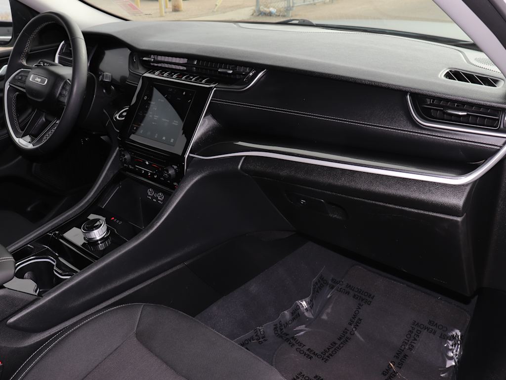 Thumbnail: 2023 Jeep Grand Cherokee L - 10