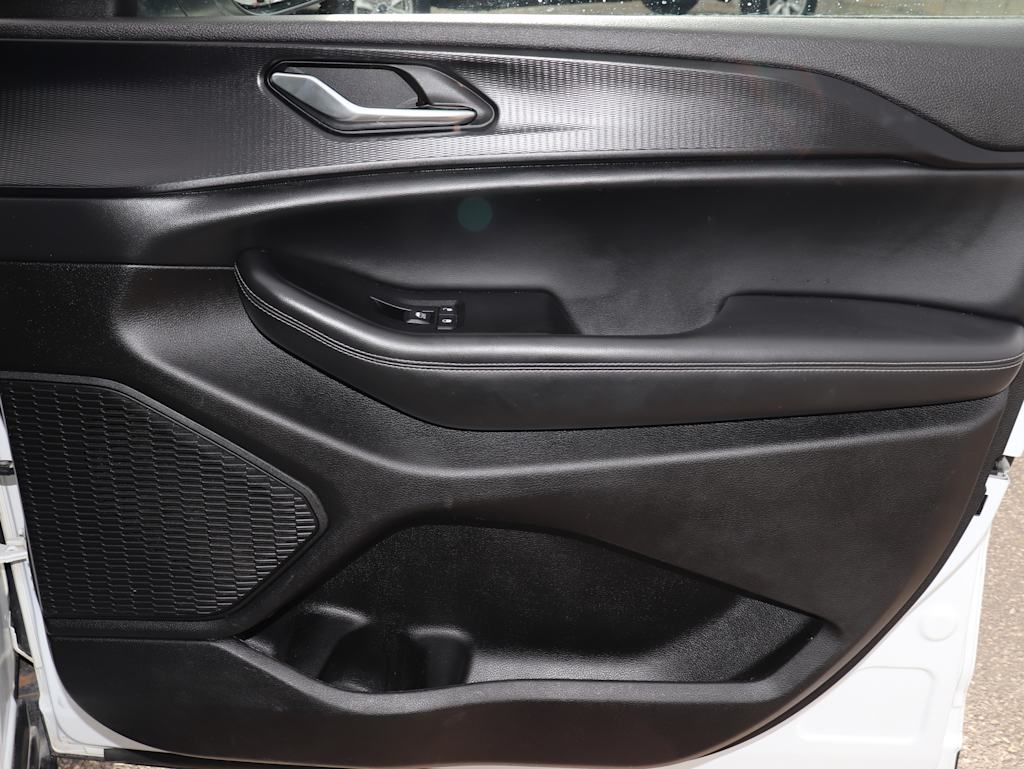 Thumbnail: 2023 Jeep Grand Cherokee L - 31