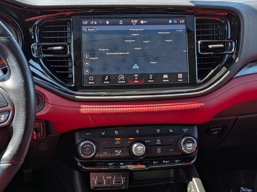 Thumbnail: 2022 Dodge Durango - 15