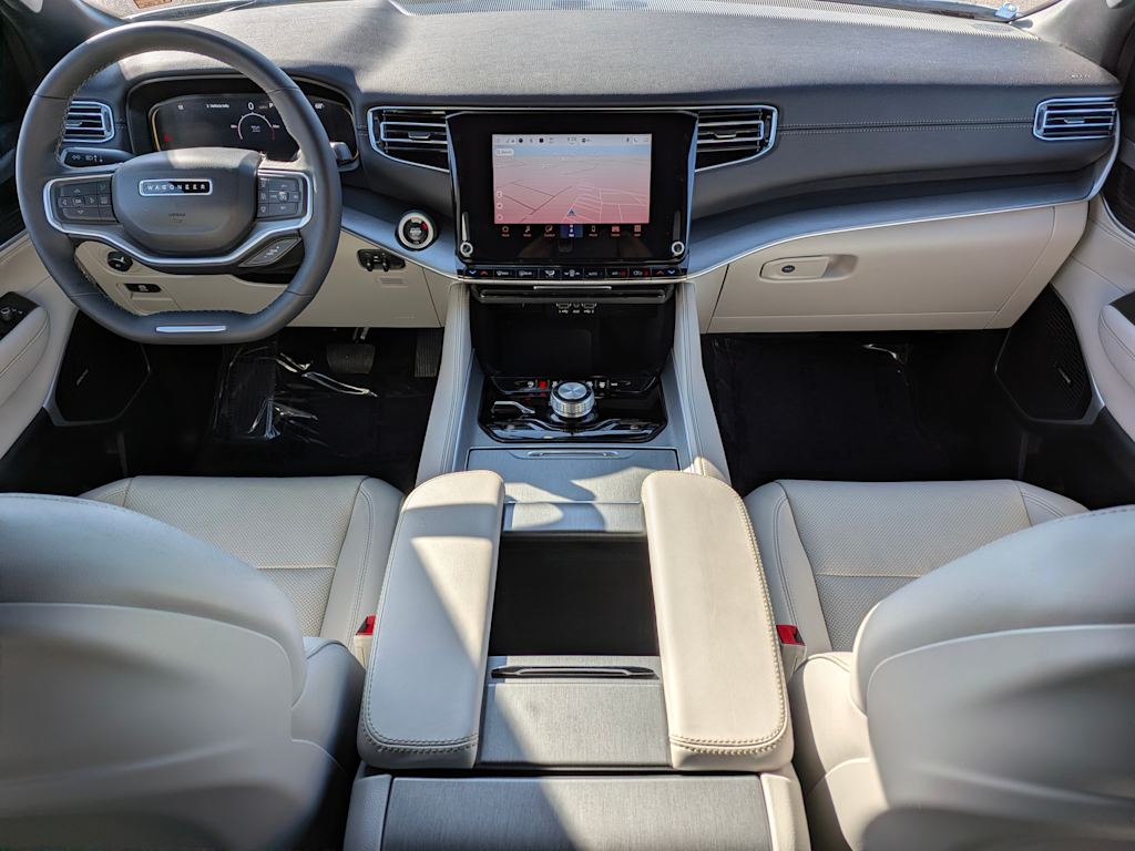 Thumbnail: 2025 Jeep Wagoneer - 10