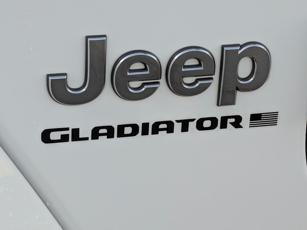 Thumbnail: 2023 Jeep Gladiator - 7