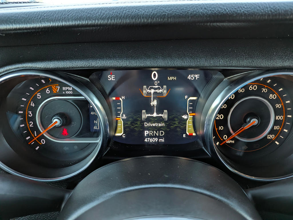 Thumbnail: 2023 Jeep Gladiator - 17