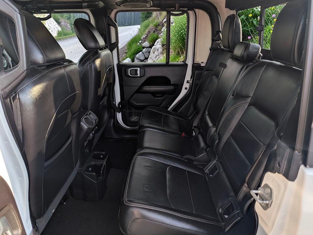 Thumbnail: 2020 Jeep Gladiator - 12
