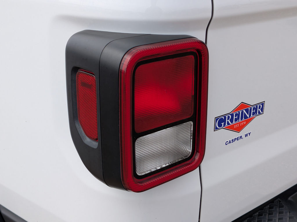 2023 Jeep Gladiator Overland 27