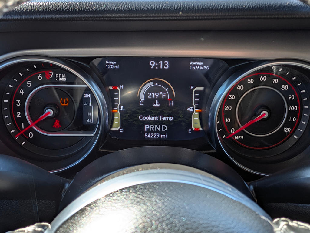 Thumbnail: 2020 Jeep Gladiator - 17