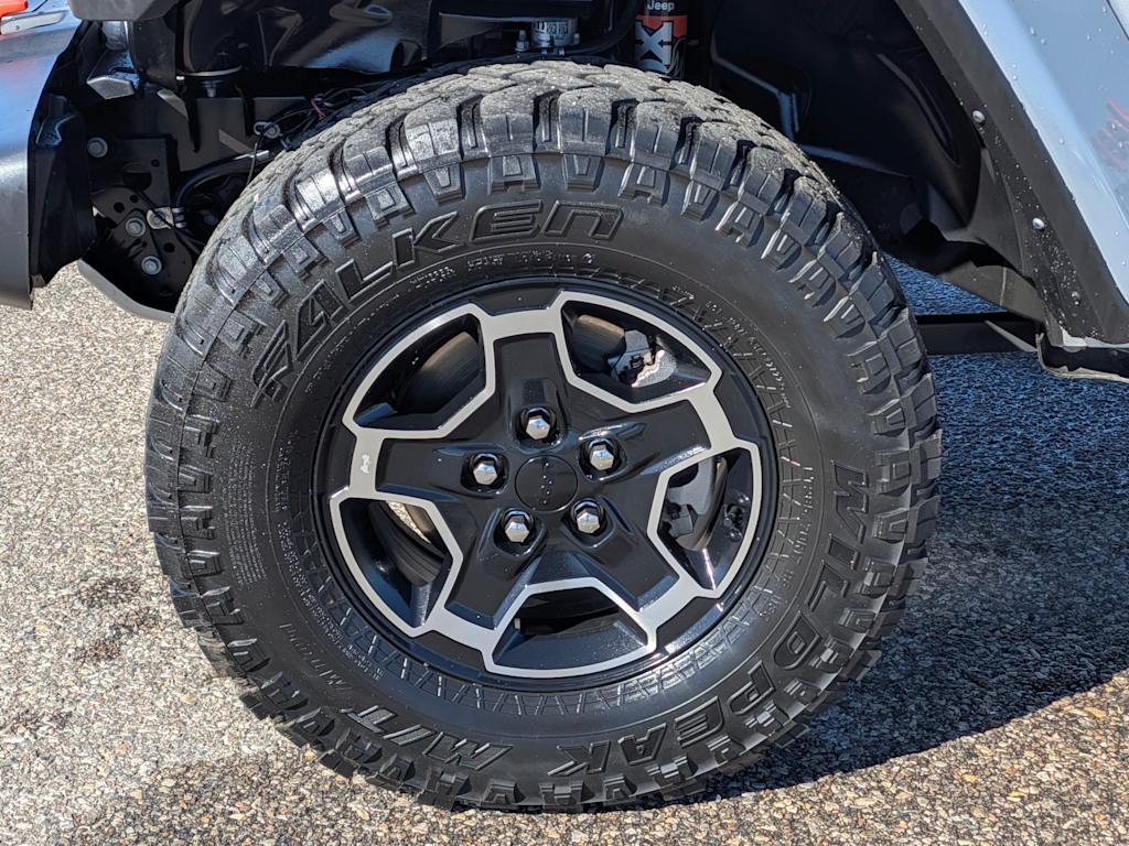 Thumbnail: 2023 Jeep Gladiator - 8