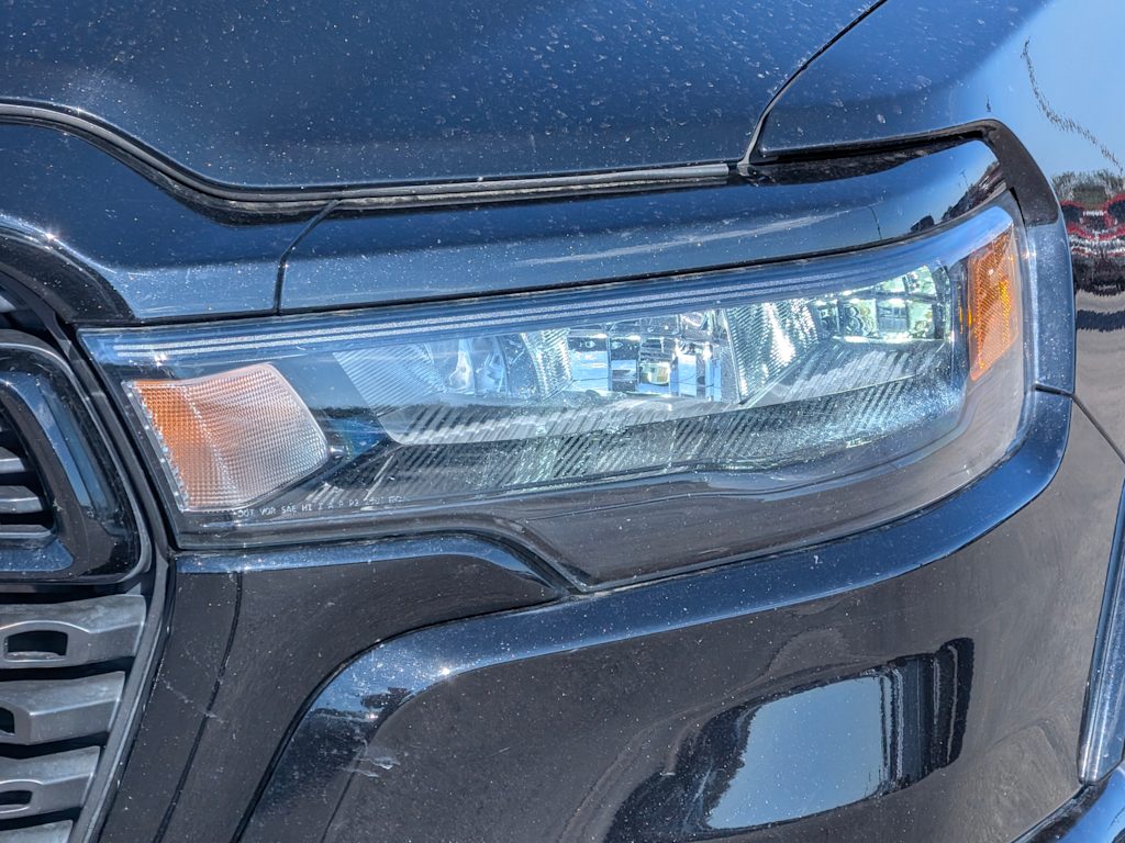 Thumbnail: 2025 RAM 1500 - 23
