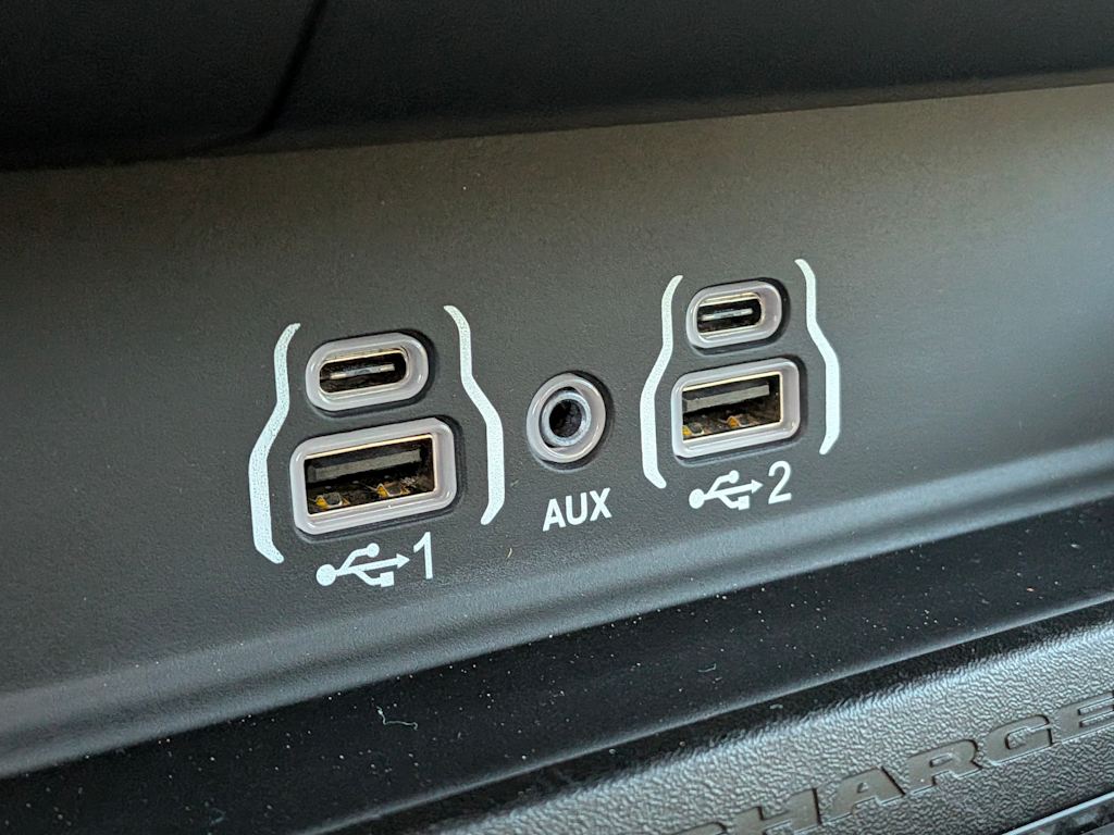 Thumbnail: 2025 RAM 1500 - 28