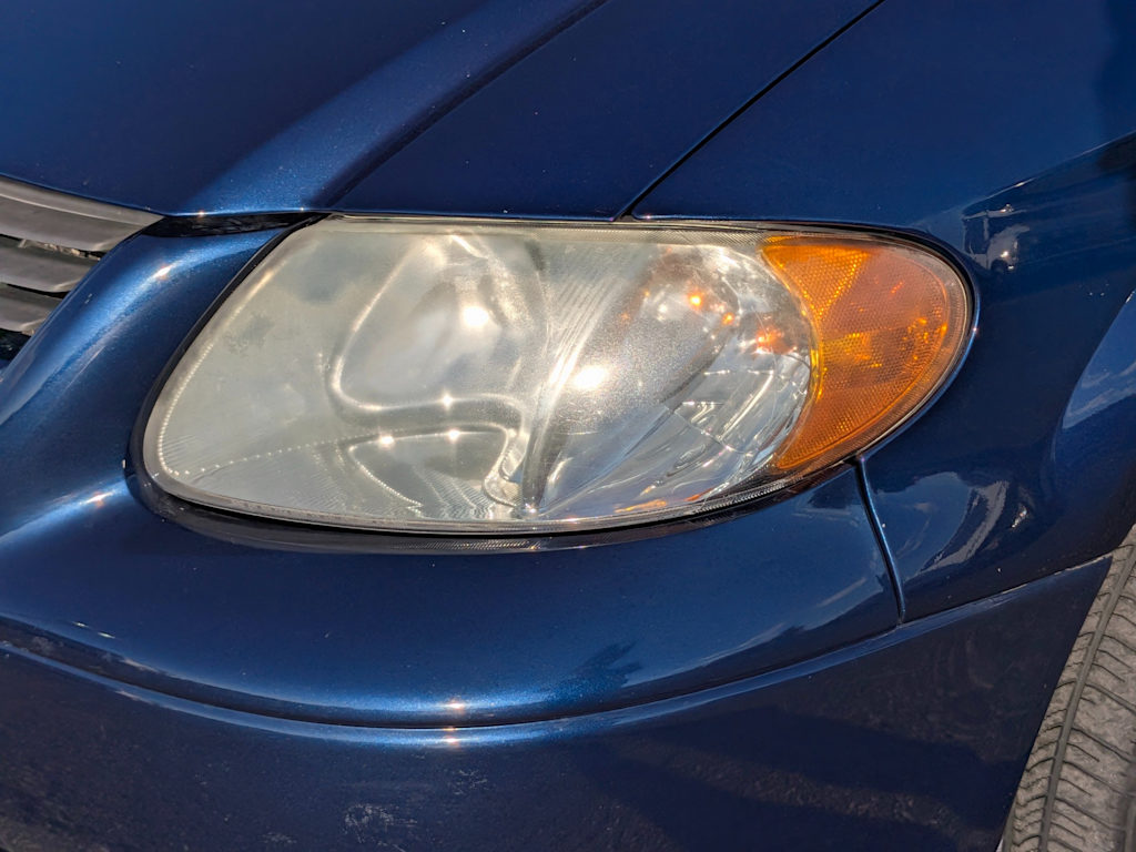 Thumbnail: 2005 Dodge Grand Caravan - 23