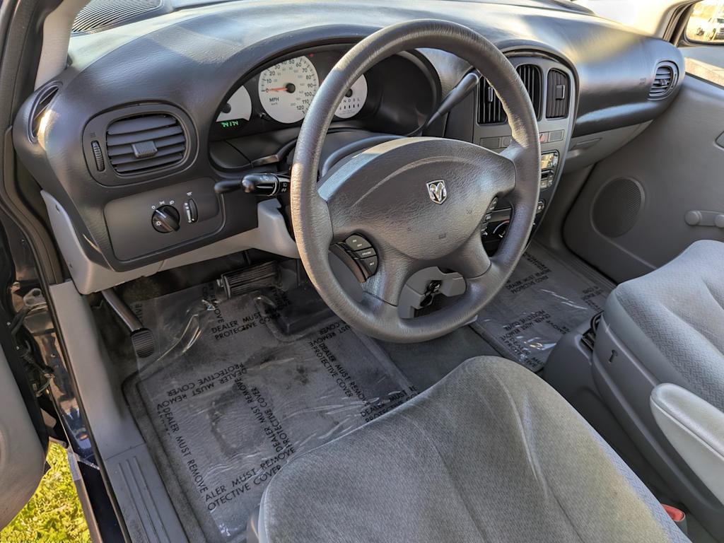 Thumbnail: 2005 Dodge Grand Caravan - 2
