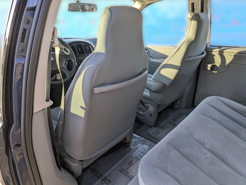 Thumbnail: 2005 Dodge Grand Caravan - 12