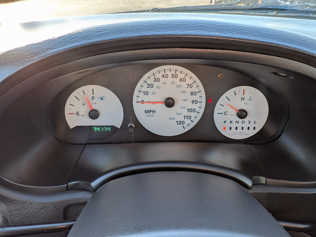 Thumbnail: 2005 Dodge Grand Caravan - 16