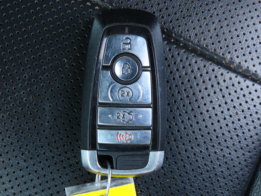 Thumbnail: 2019 Ford Mustang - 16