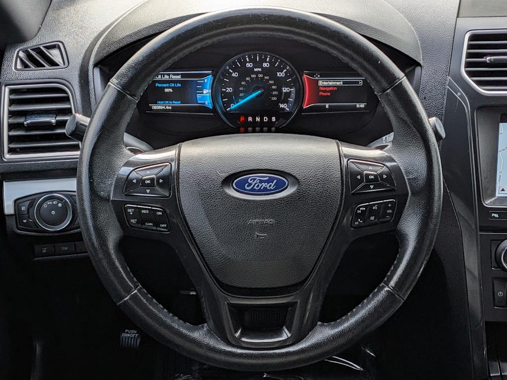 Thumbnail: 2017 Ford Explorer - 14