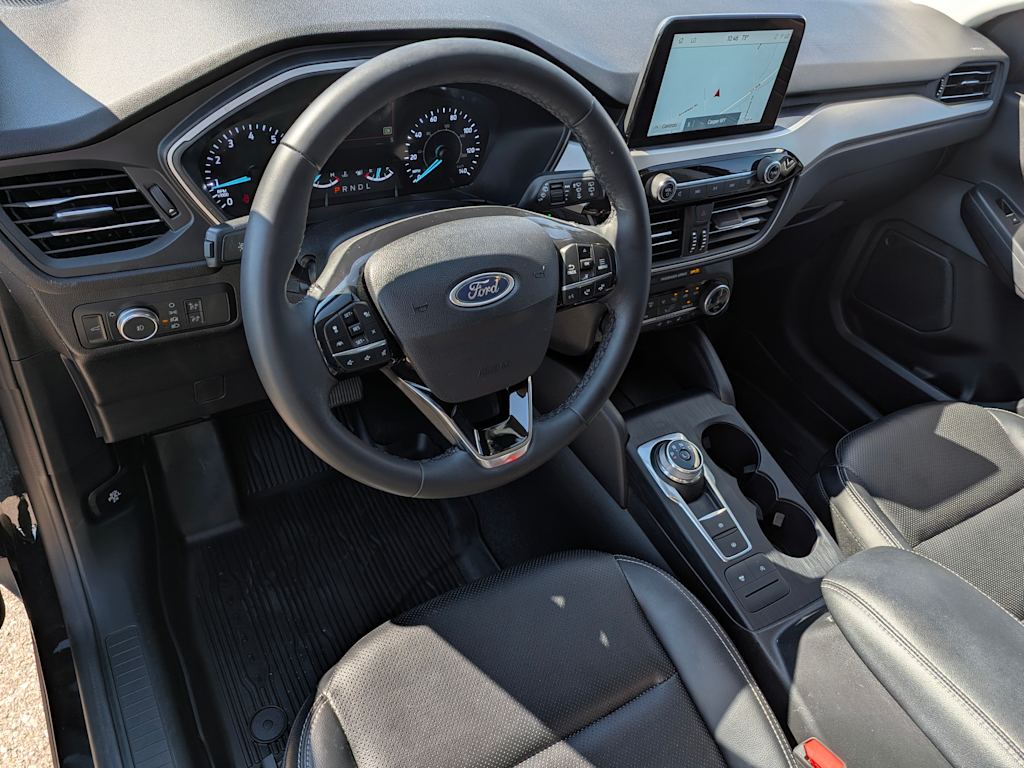 Thumbnail: 2022 Ford Escape - 2