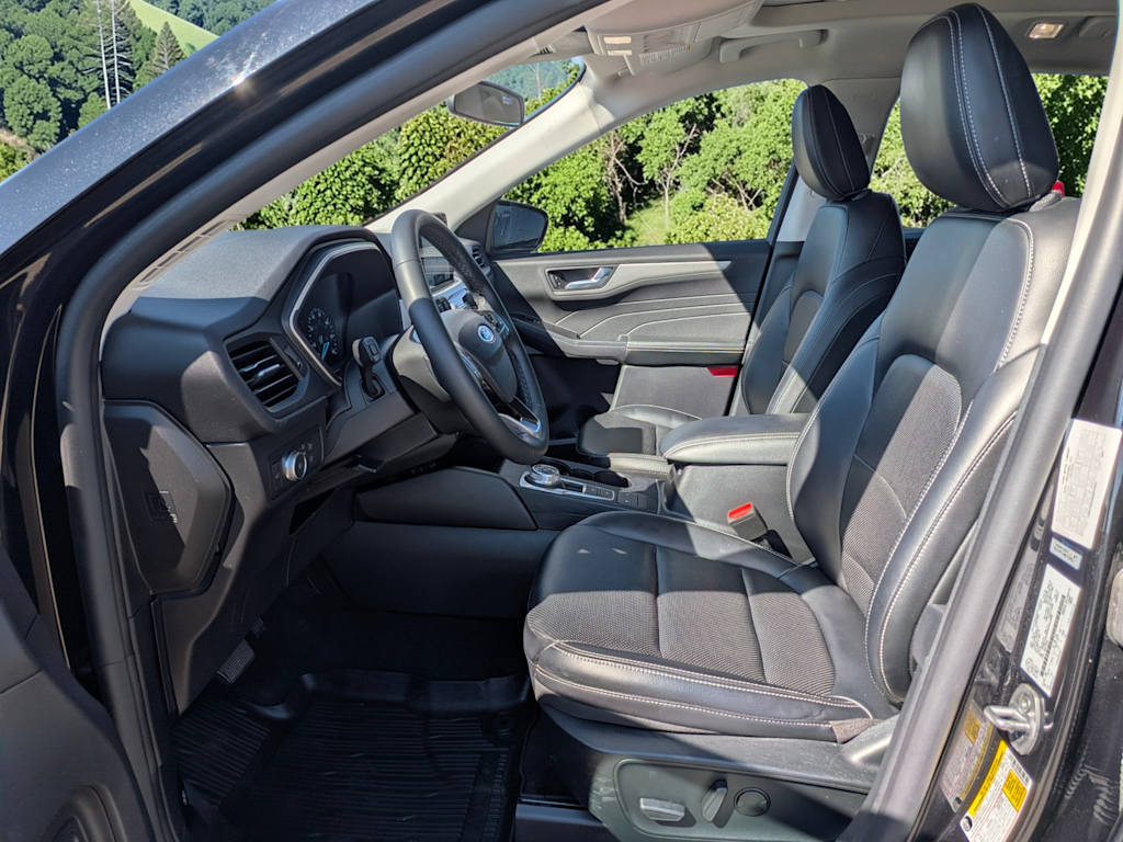 Thumbnail: 2022 Ford Escape - 10