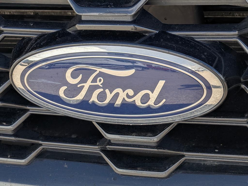 Thumbnail: 2023 Ford Escape - 7