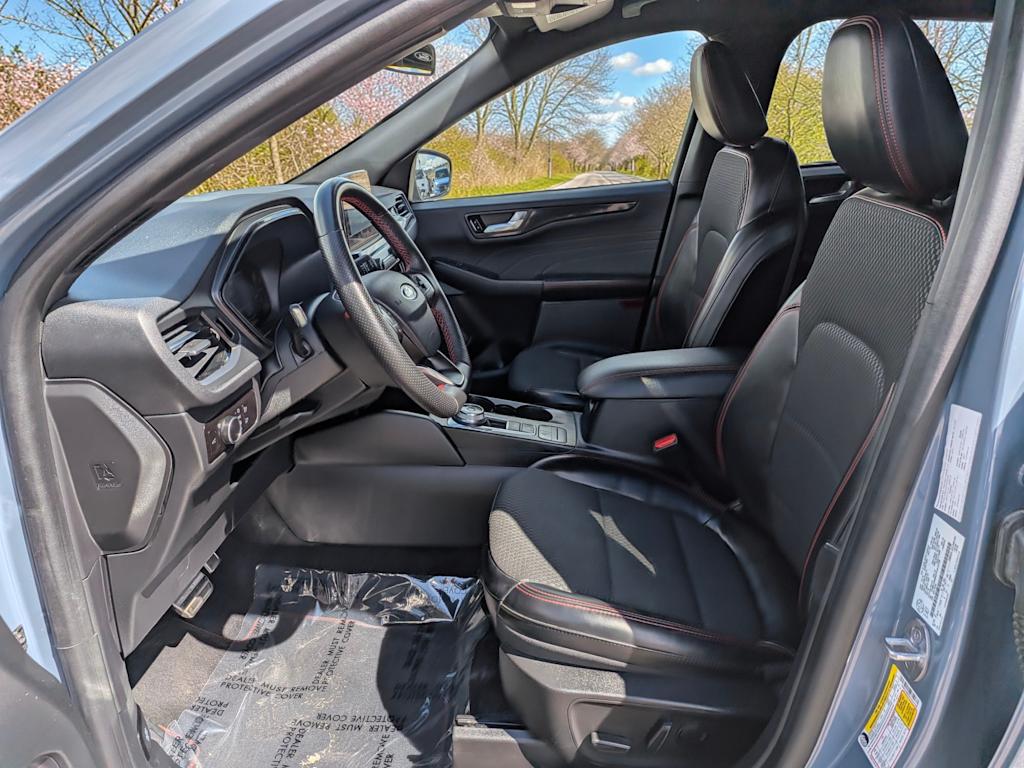 Thumbnail: 2023 Ford Escape - 11