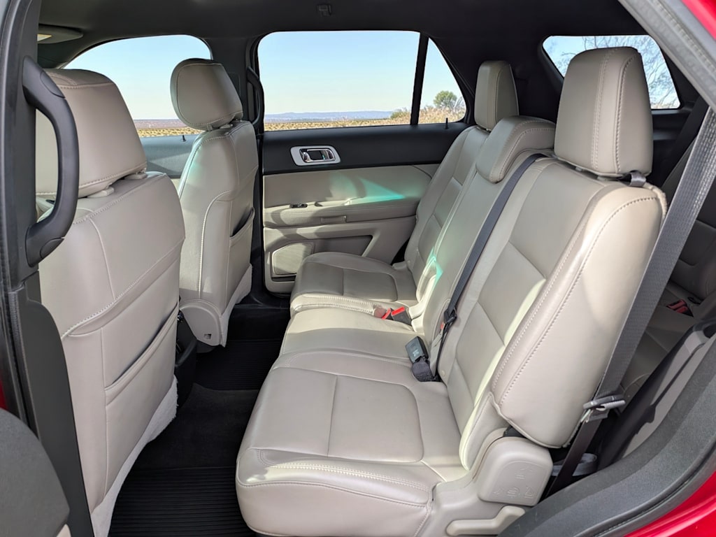 Thumbnail: 2012 Ford Explorer - 13