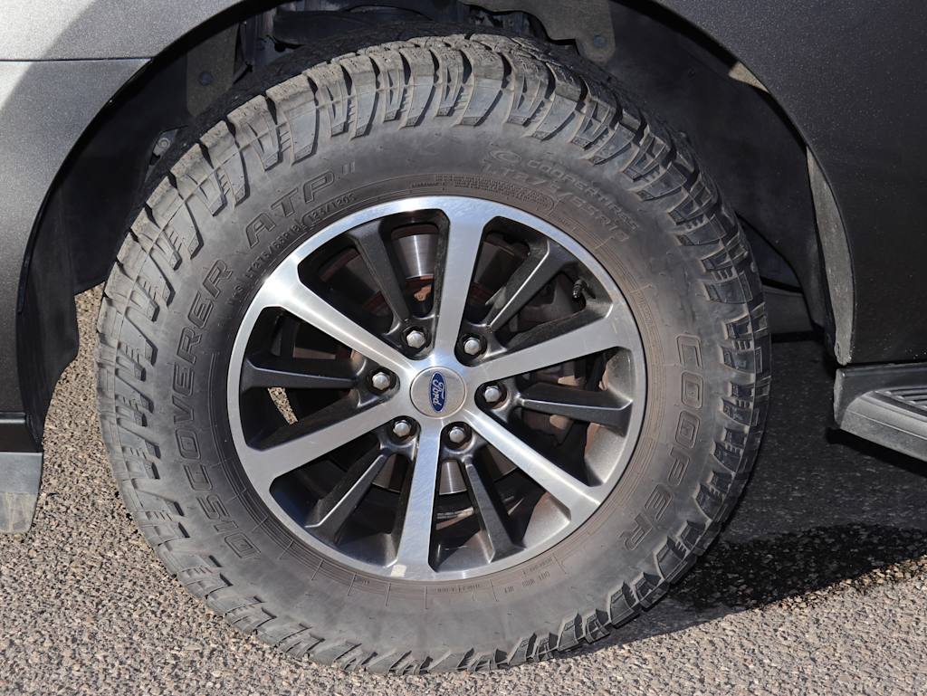 Thumbnail: 2019 Ford Expedition - 8