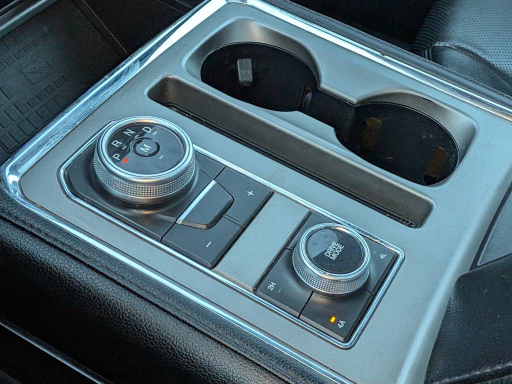 Thumbnail: 2021 Ford Expedition - 16