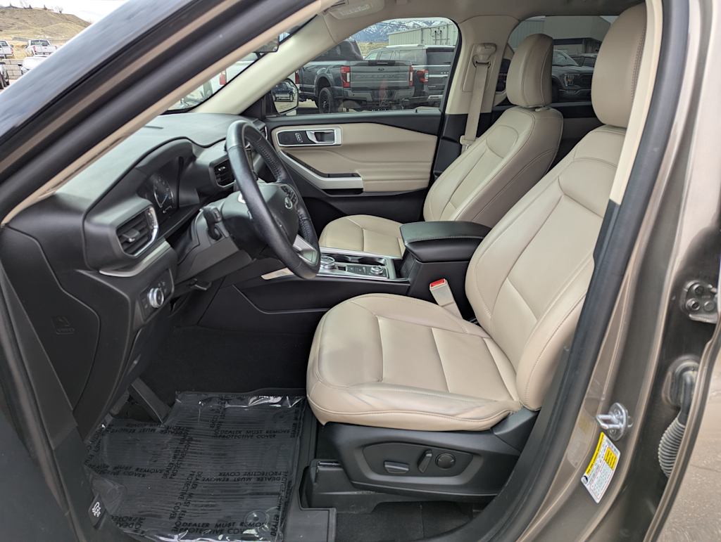 2021 Ford Explorer XLT 11
