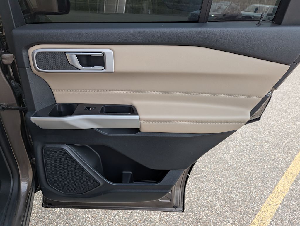 2021 Ford Explorer XLT 39