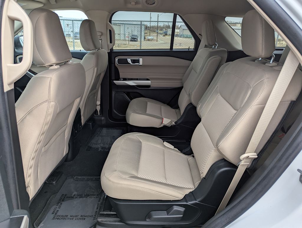 2023 Ford Explorer XLT 34