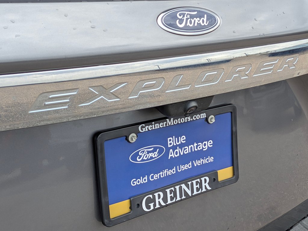 Thumbnail: 2021 Ford Explorer - 16
