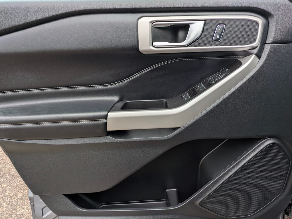 Thumbnail: 2021 Ford Explorer - 24