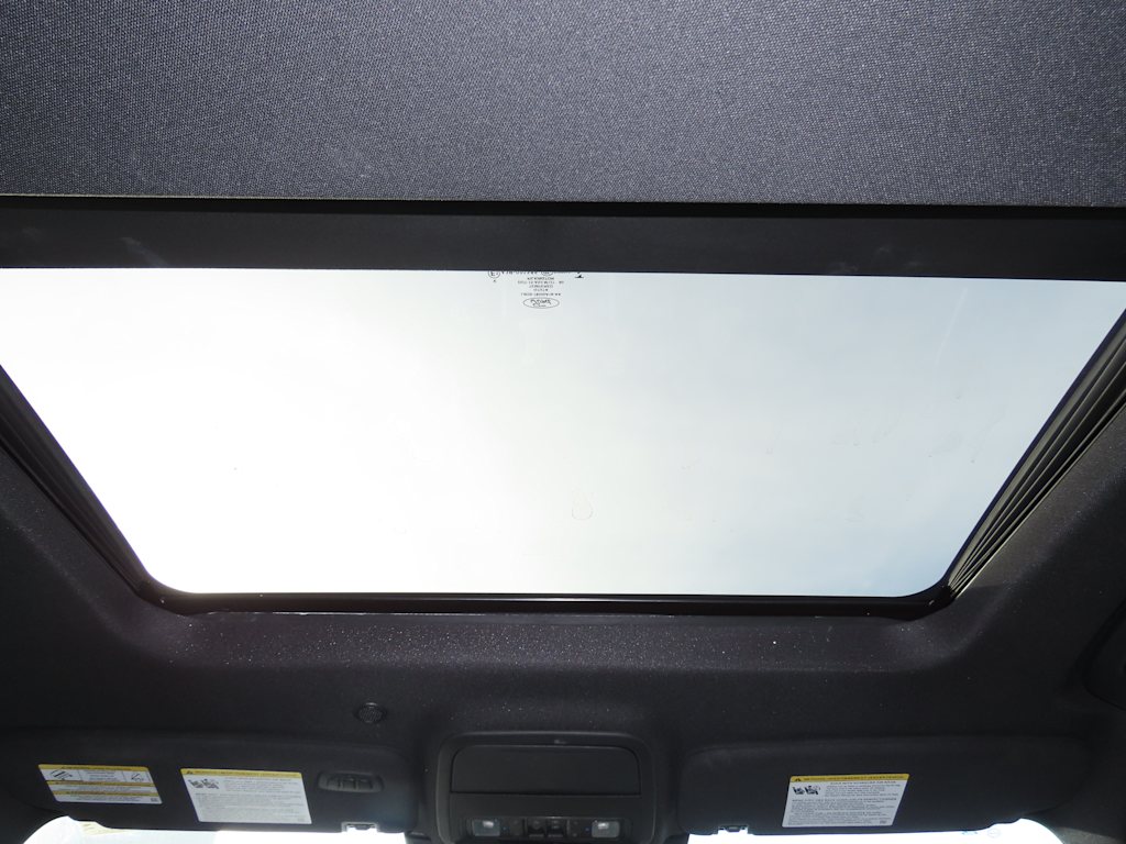 Thumbnail: 2023 Ford Explorer - 32