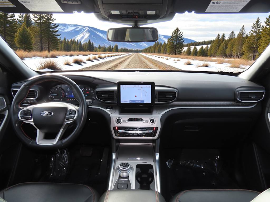 Thumbnail: 2023 Ford Explorer - 9