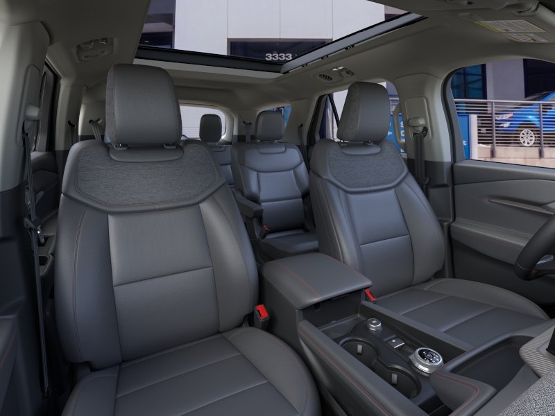 Thumbnail: 2026 Ford Explorer - 8