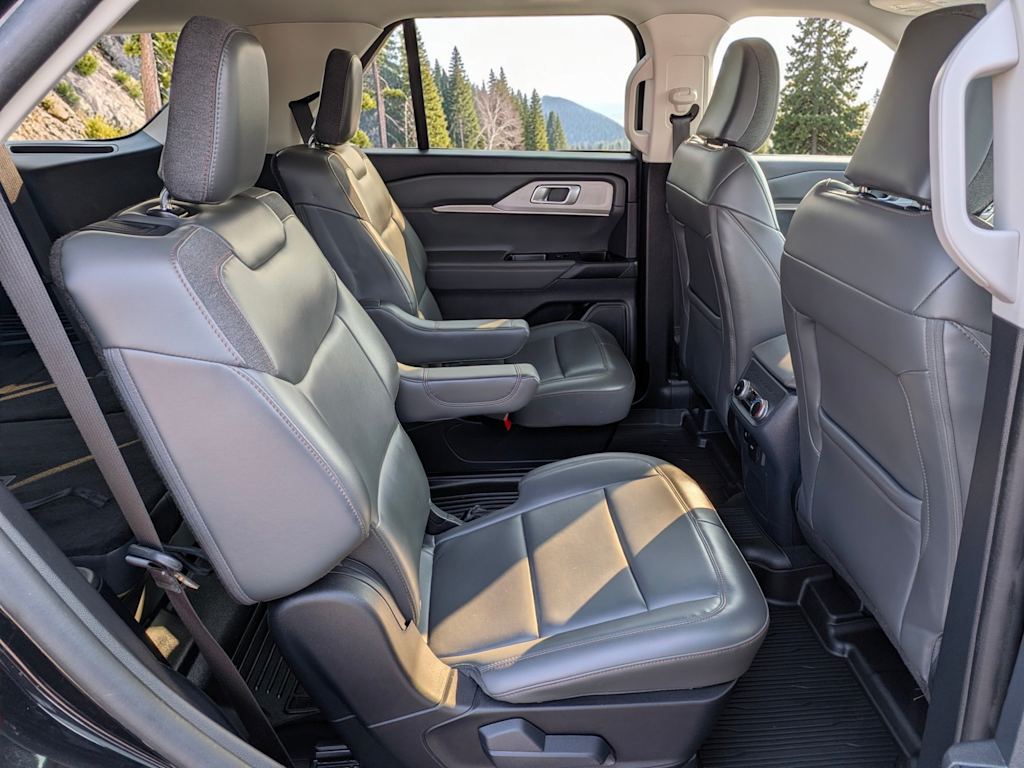2025 Ford Explorer Active - Photo 26