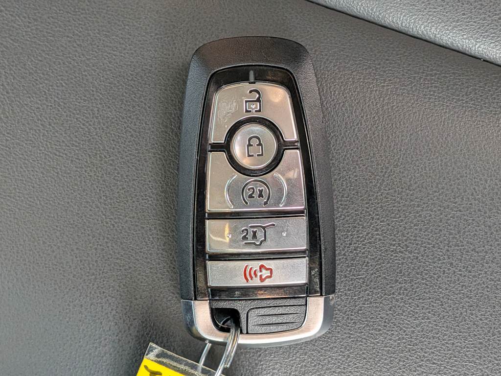 2025 Ford Explorer Active - Photo 19